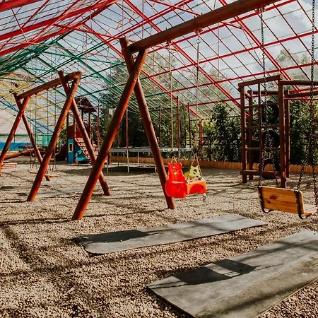 Semesterbostad Dobre Miejsce Rabka