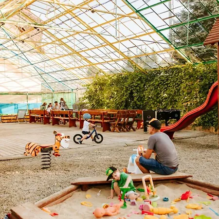 Semesterbostad Dobre Miejsce